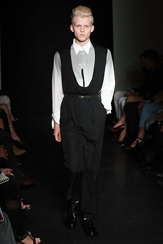 Yves Saint Laurent / - 2010